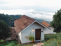 Luna Room