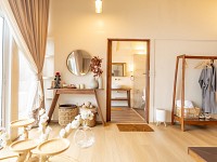 Selena Room
